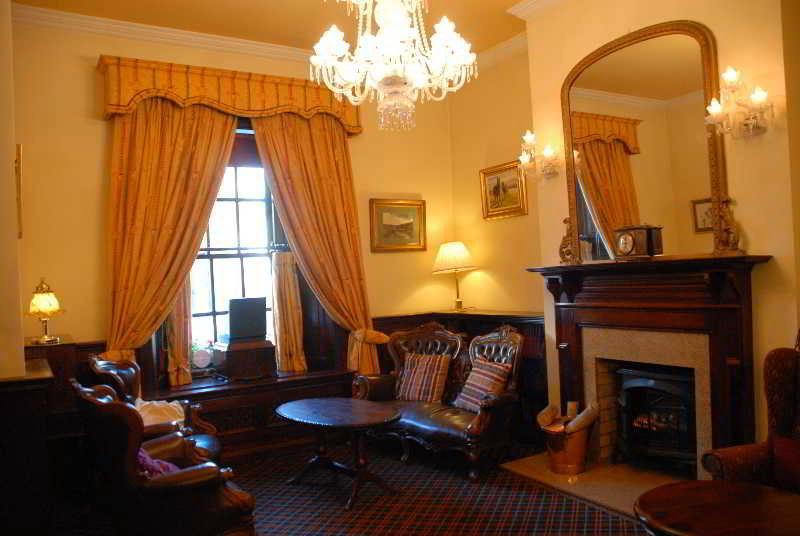 Dingle Benners Hotel Extérieur photo